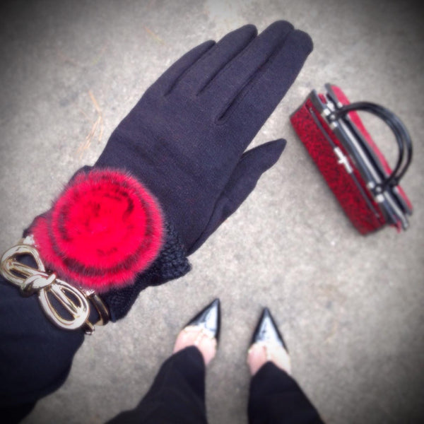 Flirty and Feminine Ladies Gloves