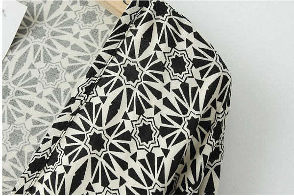 Black and White Geometric Floral Crochet Trim Kimono